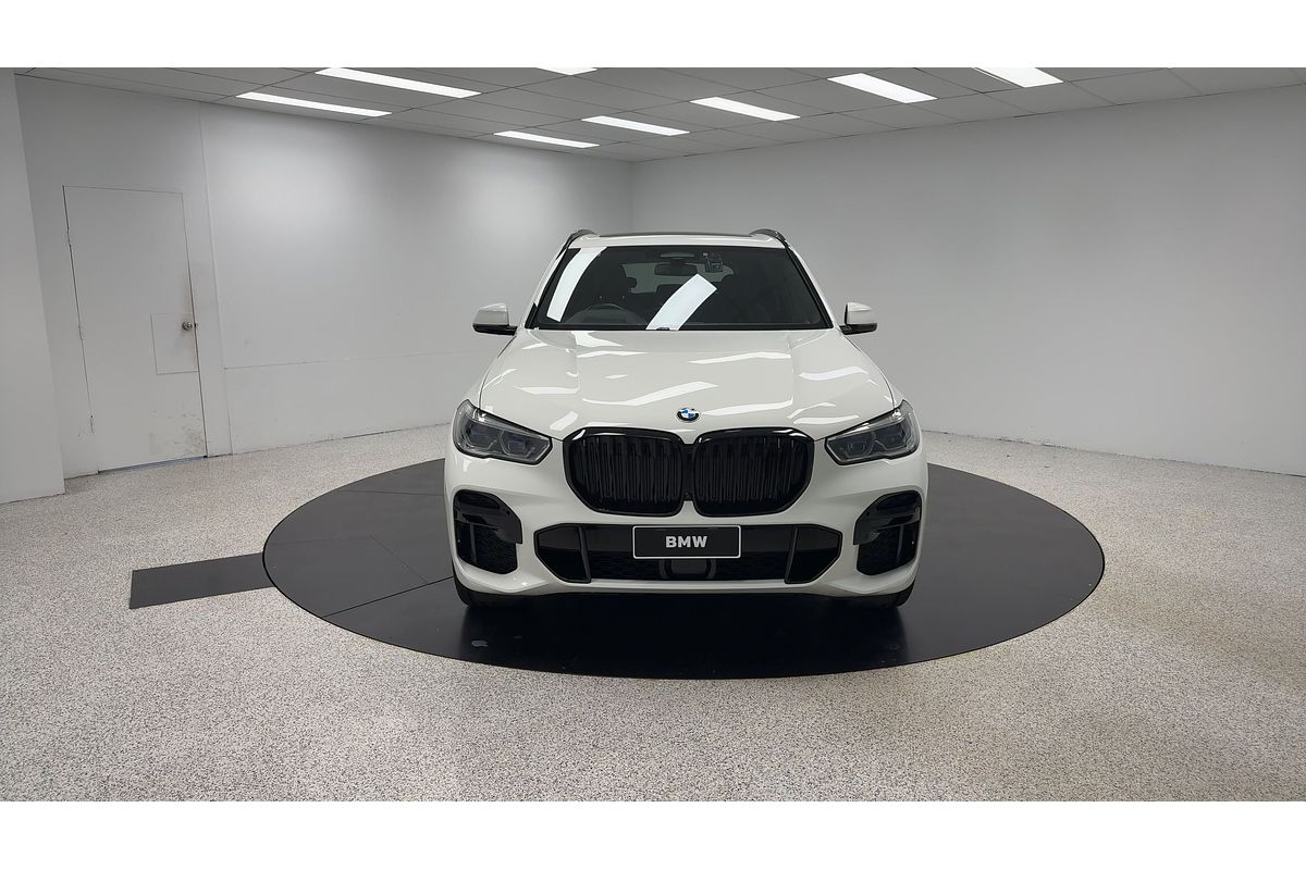 2023 BMW X5 M50i G05
