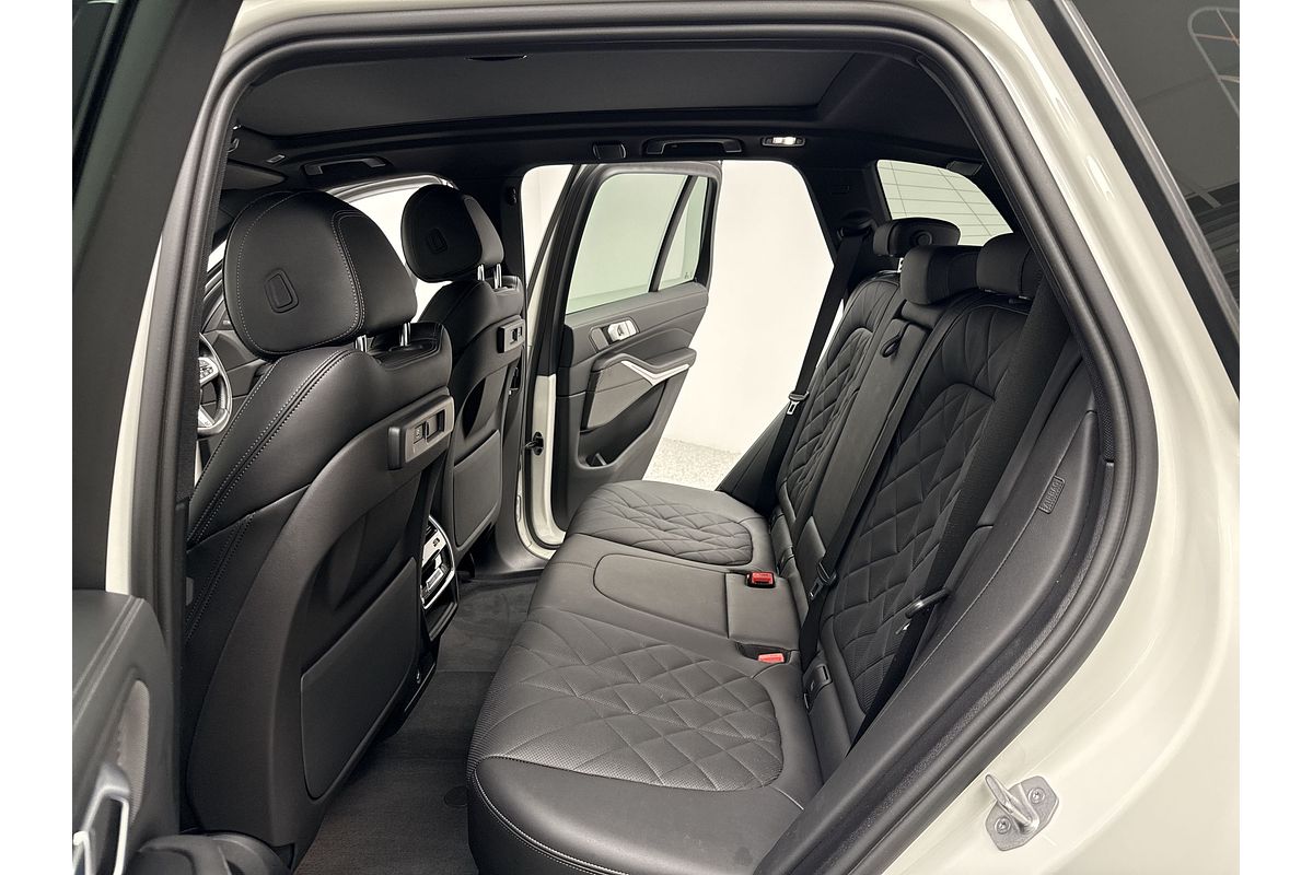 2023 BMW X5 M50i G05