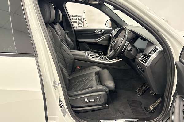 2023 BMW X5 M50i G05