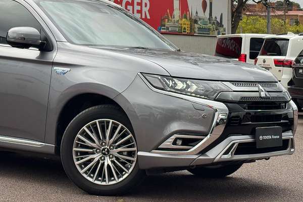 2020 Mitsubishi Outlander PHEV Exceed ZL