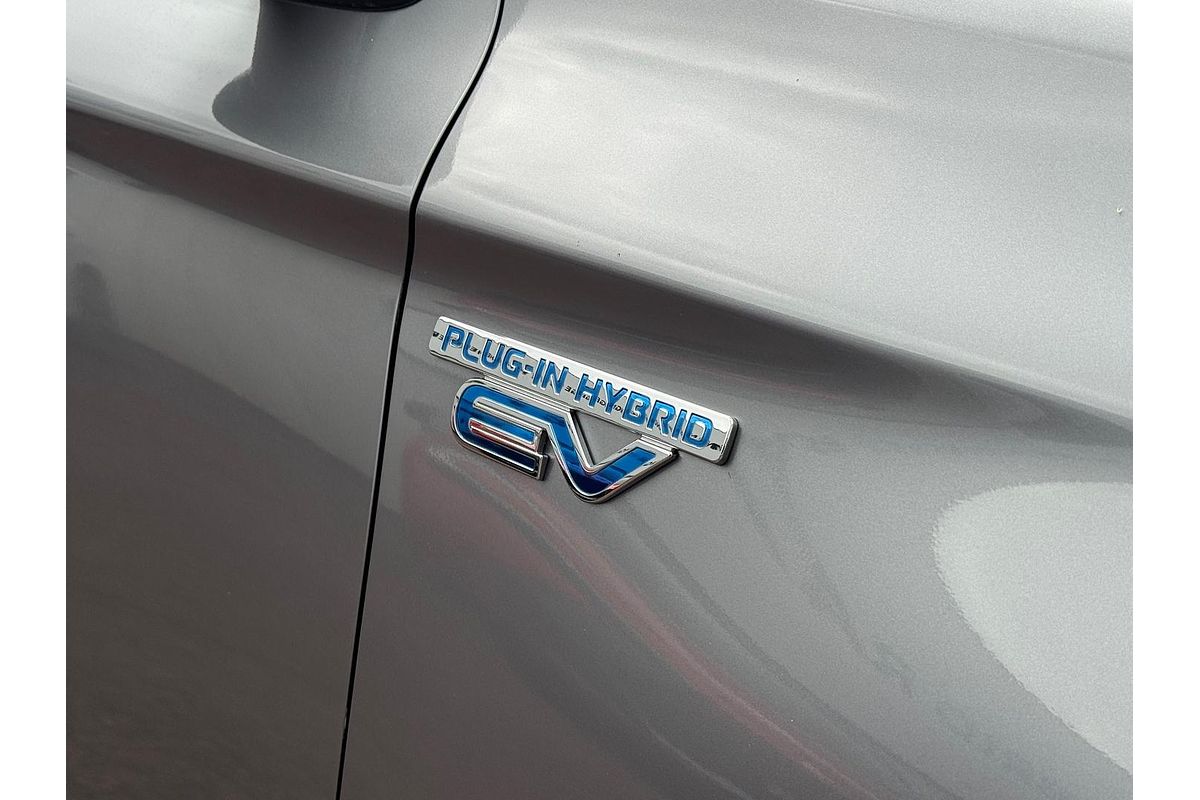 2020 Mitsubishi Outlander PHEV Exceed ZL