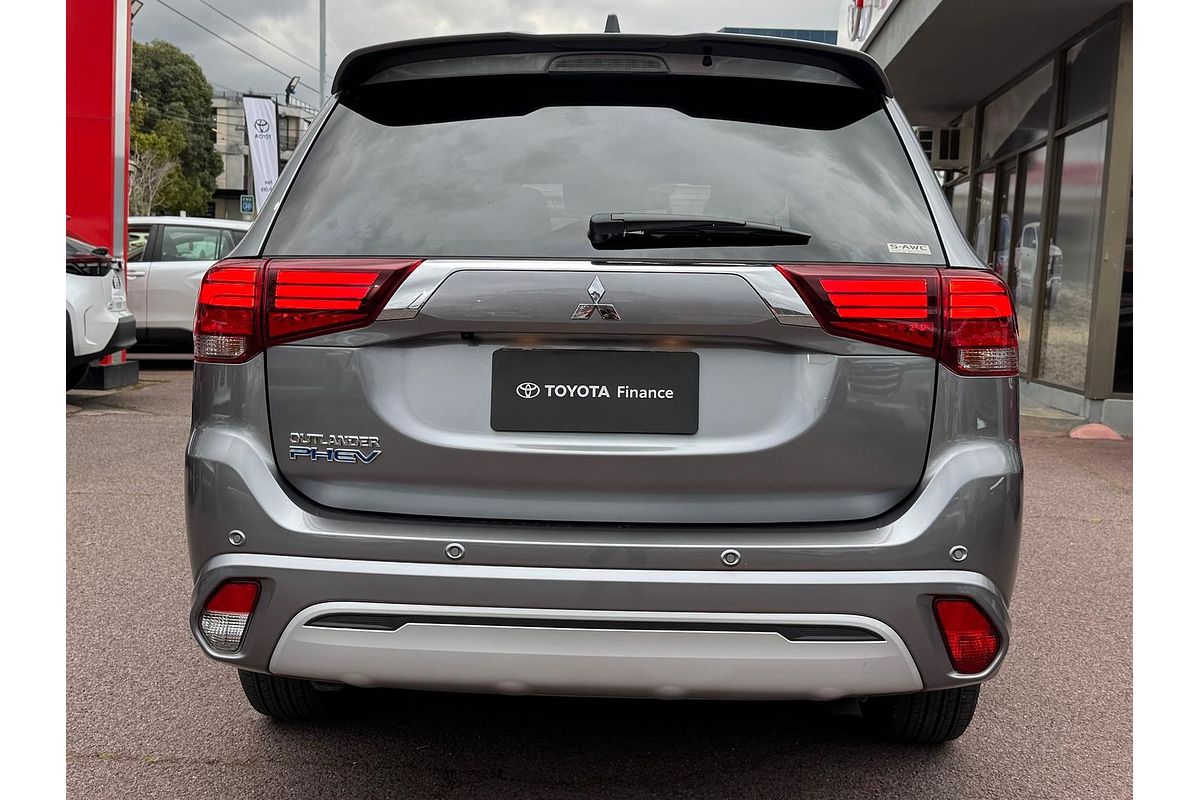 2020 Mitsubishi Outlander PHEV Exceed ZL