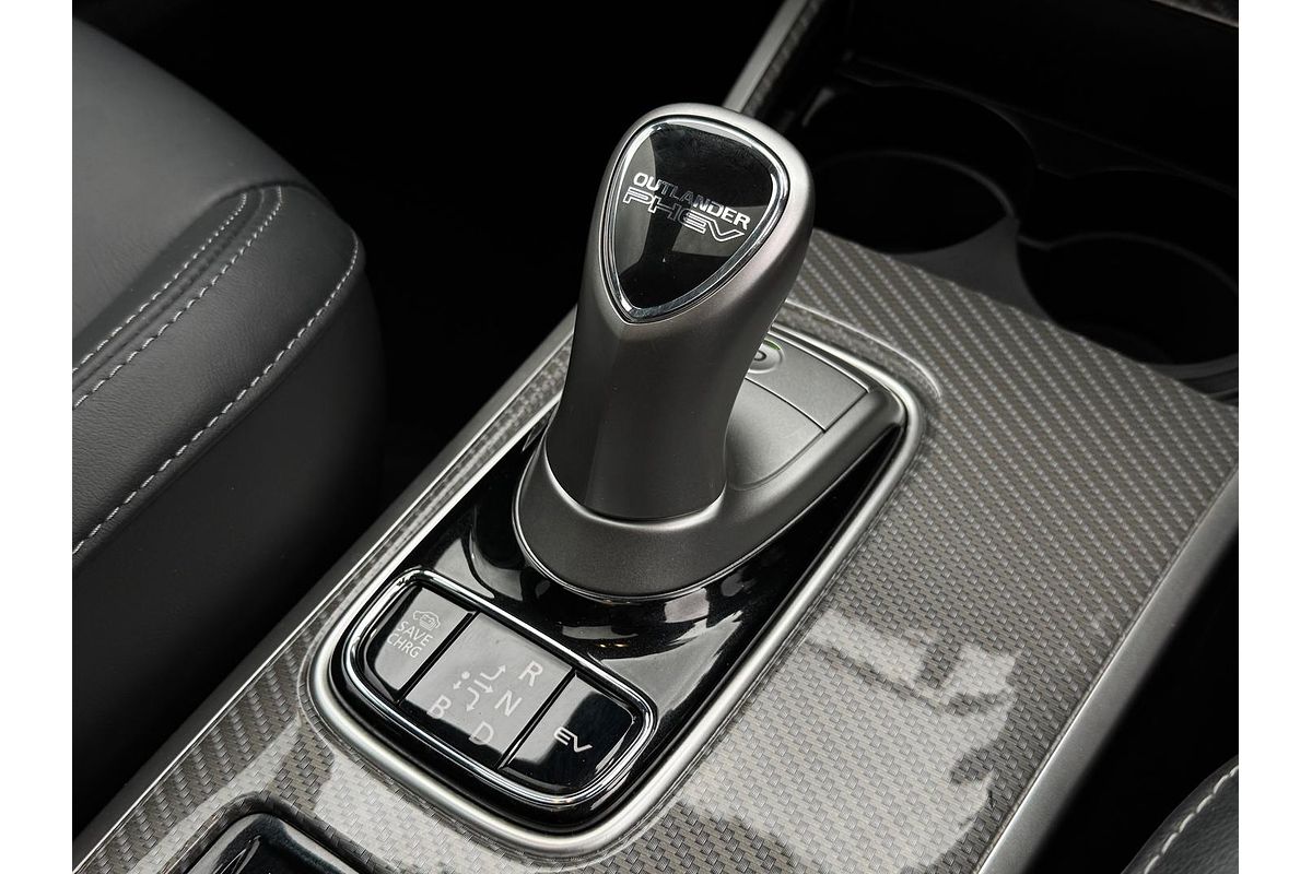 2020 Mitsubishi Outlander PHEV Exceed ZL