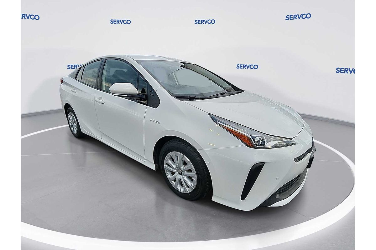 2022 Toyota Prius LE