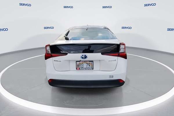 2022 Toyota Prius LE