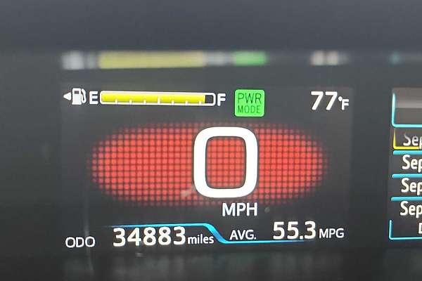 2022 Toyota Prius LE