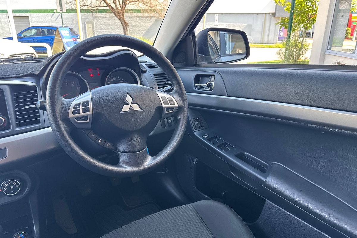 2013 Mitsubishi Lancer ES CJ