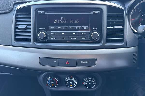 2013 Mitsubishi Lancer ES CJ