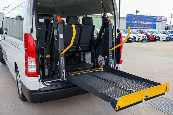 2021 Toyota Hiace Commuter GDH322R ELWB High Roof