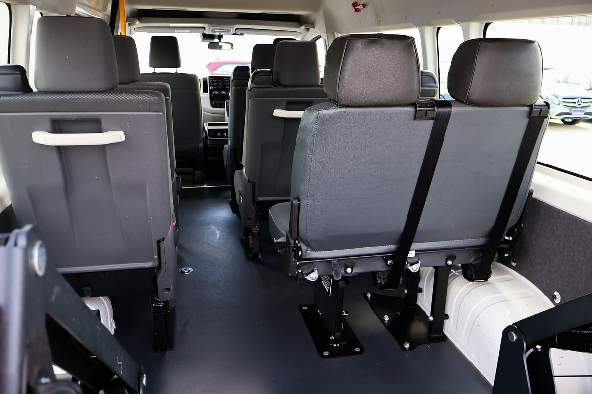 2021 Toyota Hiace Commuter GDH322R ELWB High Roof