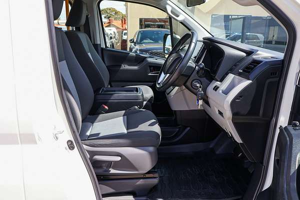 2021 Toyota Hiace Commuter GDH322R ELWB High Roof