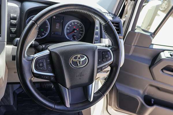 2021 Toyota Hiace Commuter GDH322R ELWB High Roof