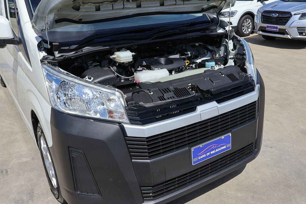 2021 Toyota Hiace Commuter GDH322R ELWB High Roof
