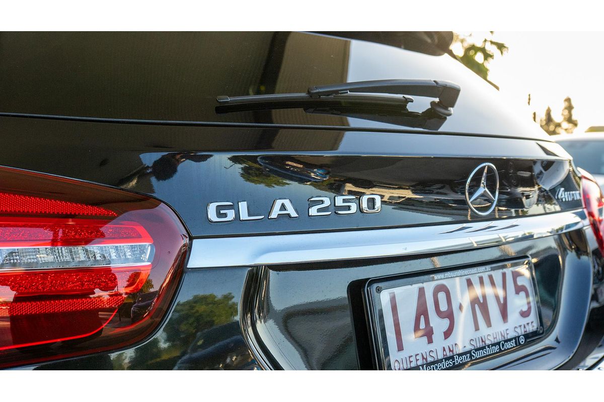 2017 Mercedes-Benz GLA-Class GLA250 X156