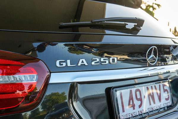 2017 Mercedes-Benz GLA-Class GLA250 X156