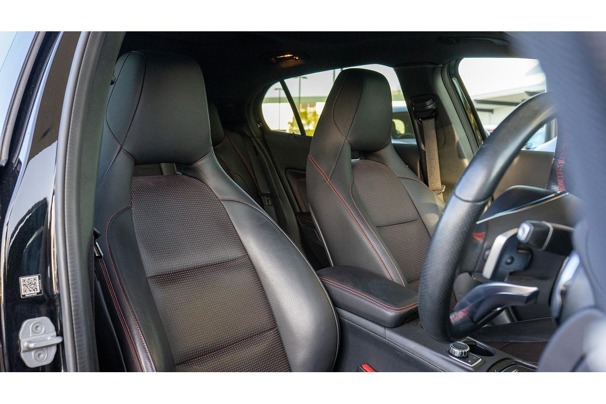 2017 Mercedes-Benz GLA-Class GLA250 X156