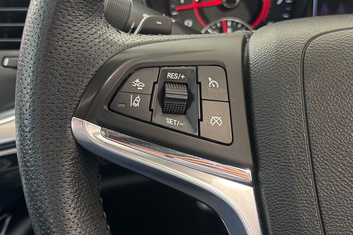 2017 Holden Commodore SS-V REDLINE VF II