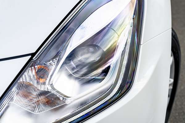 2023 Suzuki Swift Glx Hybrid 1.2Ph