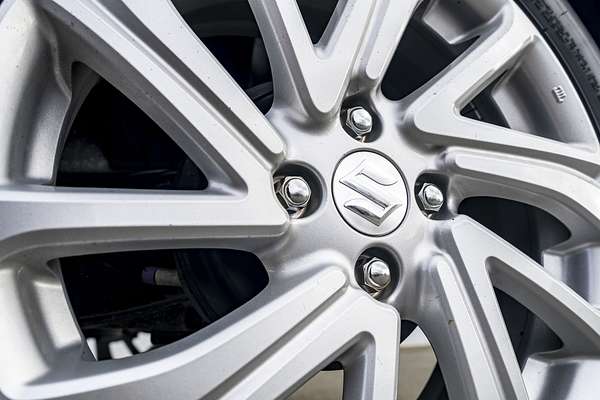 2023 Suzuki Swift Glx Hybrid 1.2Ph