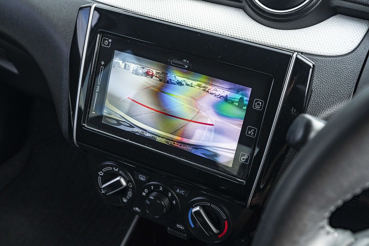 2023 Suzuki Swift Glx Hybrid 1.2Ph