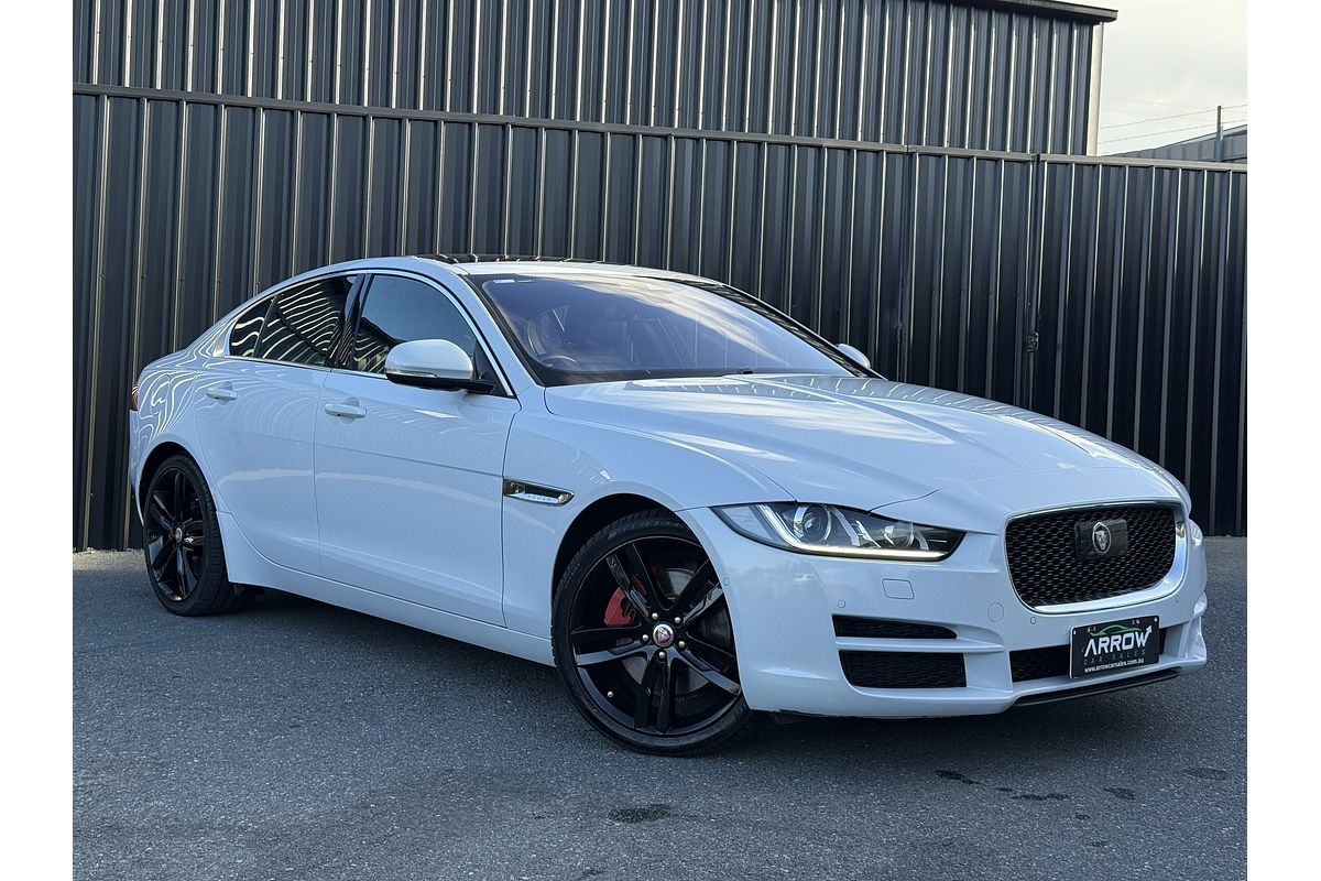 2015 Jaguar XE 20t Prestige X760