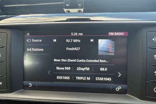 2015 Jaguar XE 20t Prestige X760