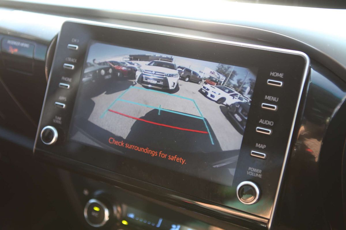 2020 Toyota Hilux SR5 GUN126R 4X4