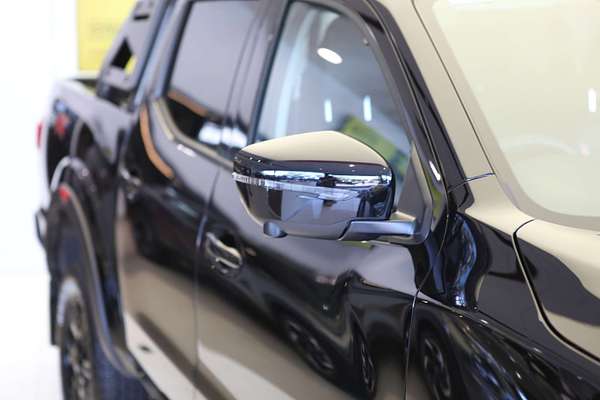2025 Nissan Navara PRO-4X D23 4X4