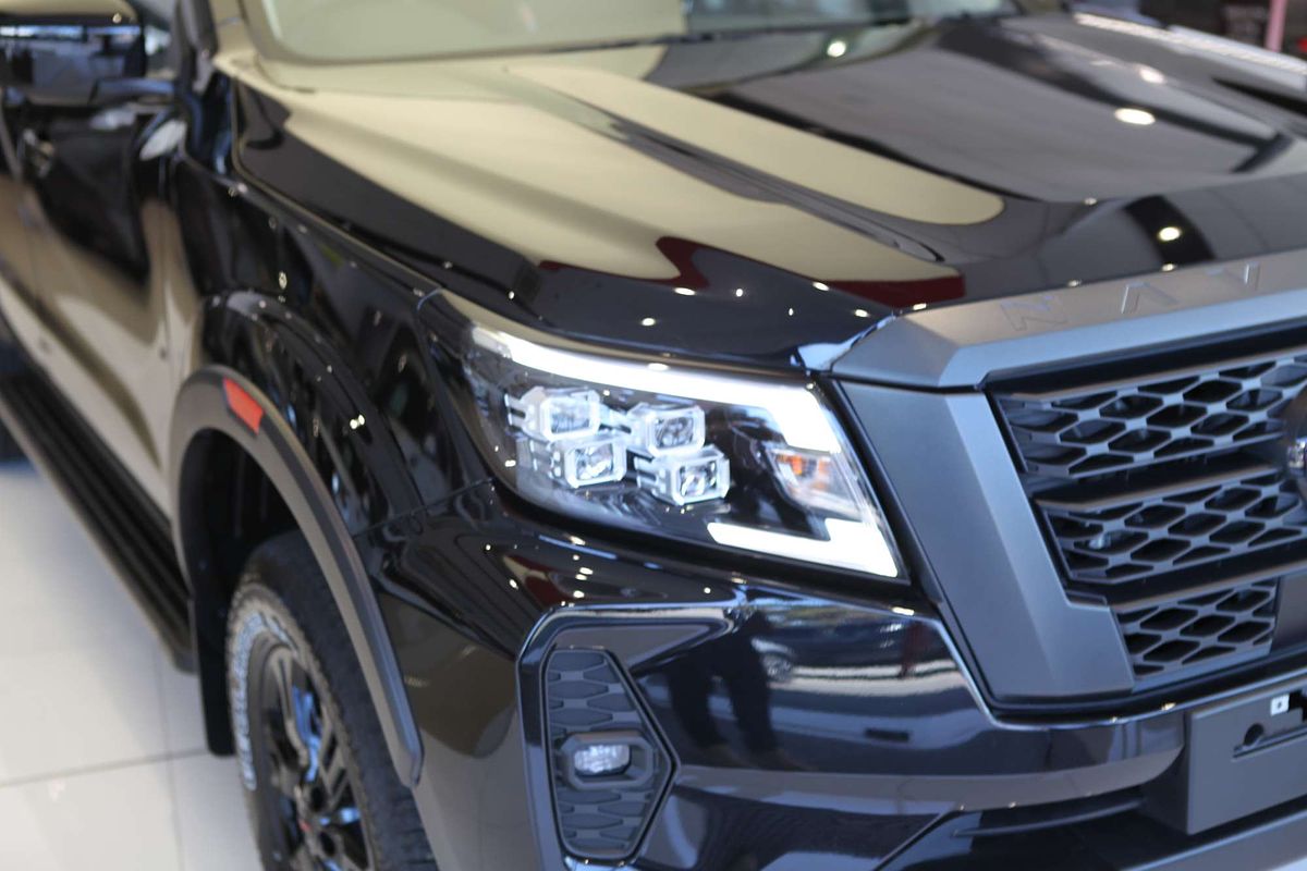 2025 Nissan Navara PRO-4X D23 4X4