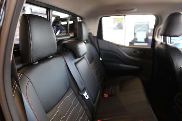 2025 Nissan Navara PRO-4X D23 4X4