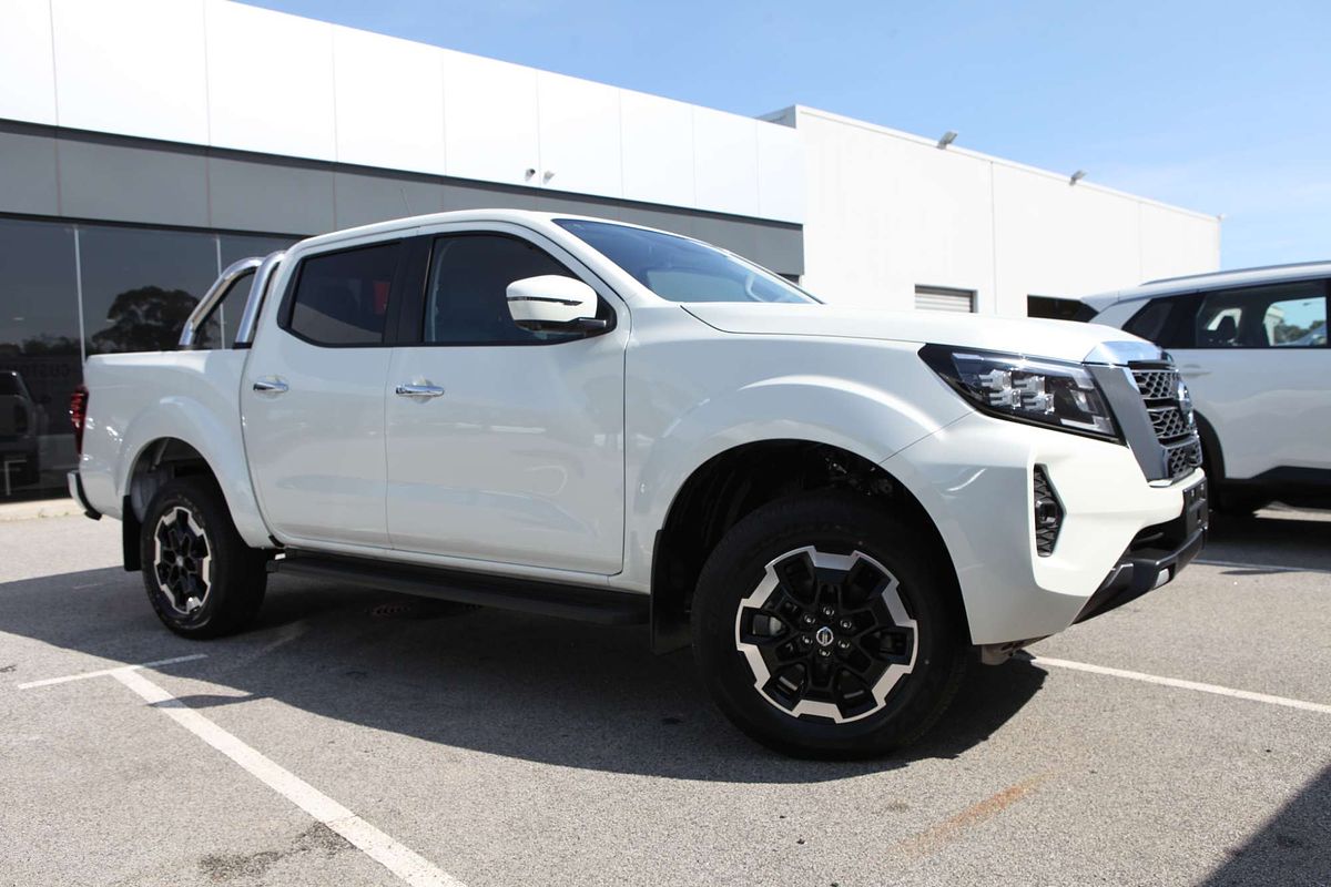 2025 Nissan Navara ST-X D23 4X4