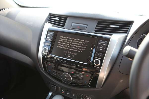 2025 Nissan Navara ST-X D23 4X4