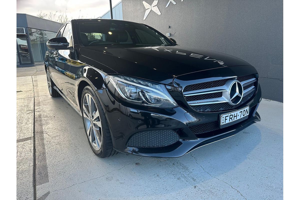 2017 Mercedes-Benz C-Class C200 W205