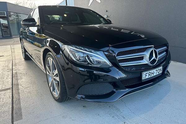 2017 Mercedes-Benz C-Class C200 W205