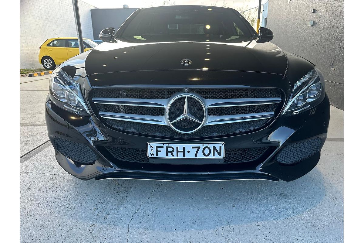 2017 Mercedes-Benz C-Class C200 W205