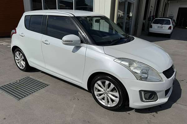 2014 Suzuki Swift GL Navigator FZ