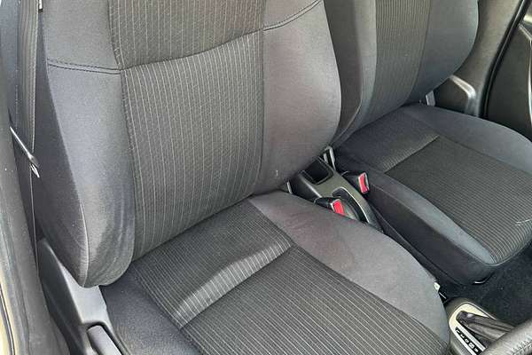 2014 Suzuki Swift GL Navigator FZ