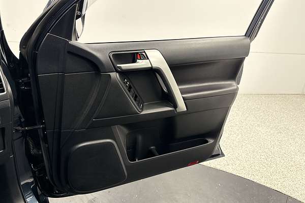 2023 Toyota Landcruiser Prado VX GDJ150R