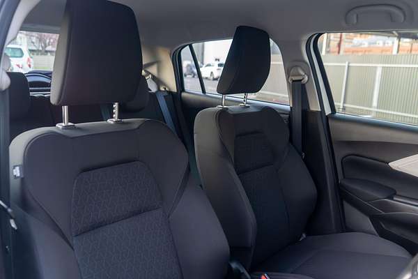 2024 Suzuki Swift Hybrid UZ