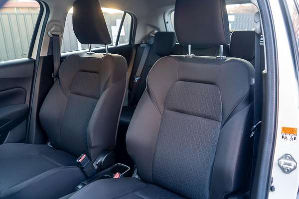 2024 Suzuki Swift Hybrid UZ