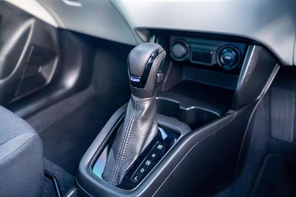2024 Suzuki Swift Hybrid UZ