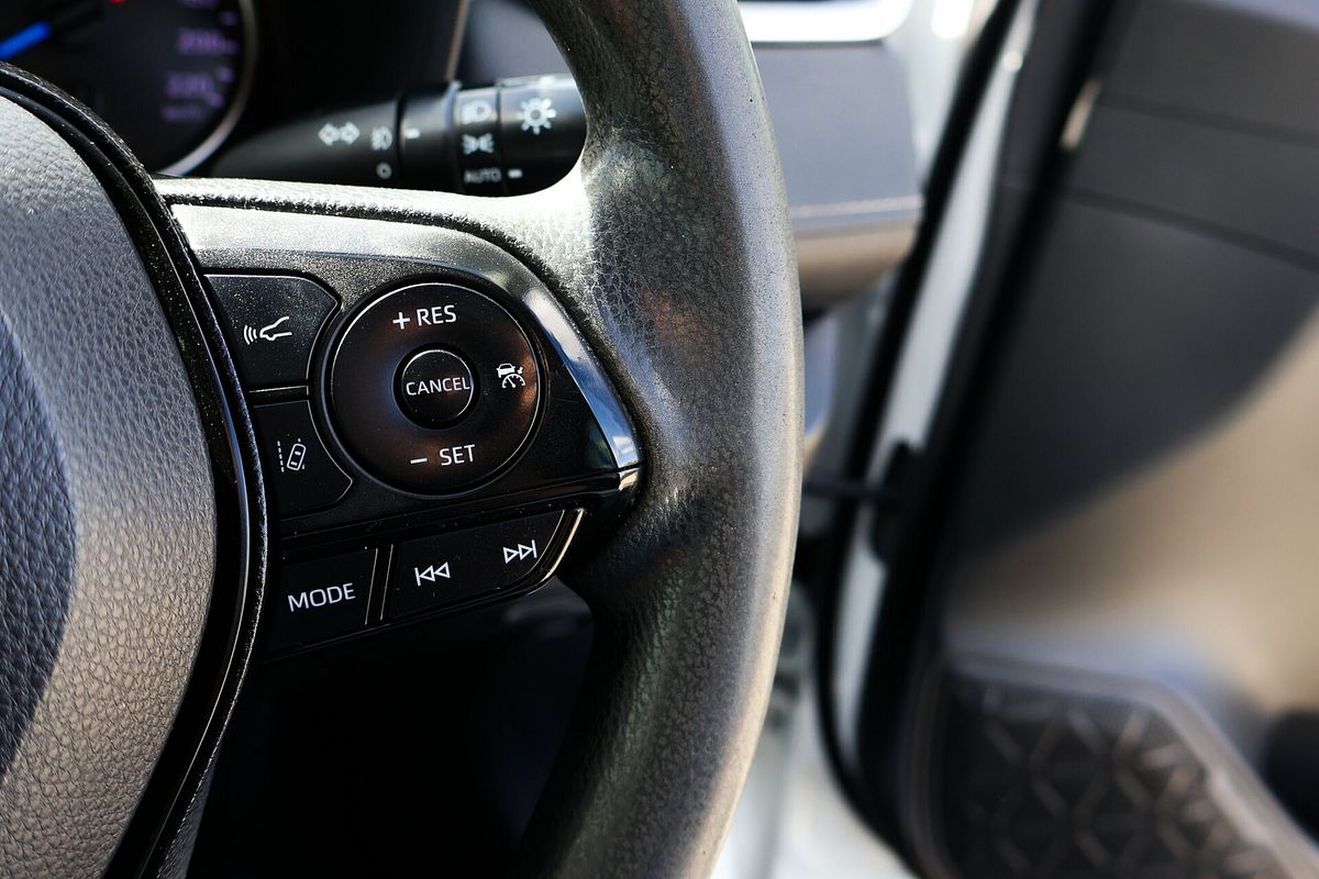 2020 Toyota RAV4 GX AXAH52R