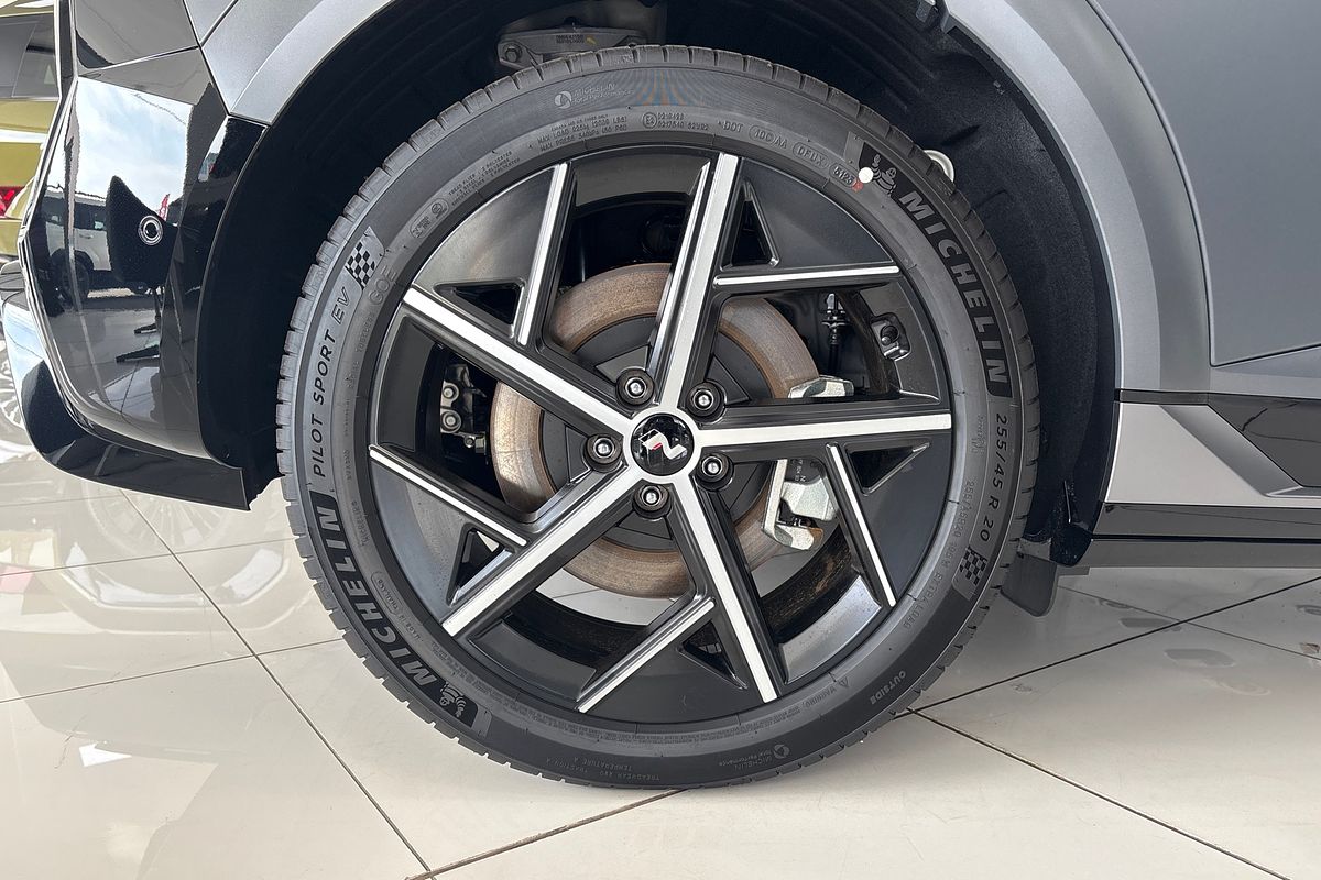 2024 Hyundai IONIQ 5 DYNAMIQ N Line NE.V5