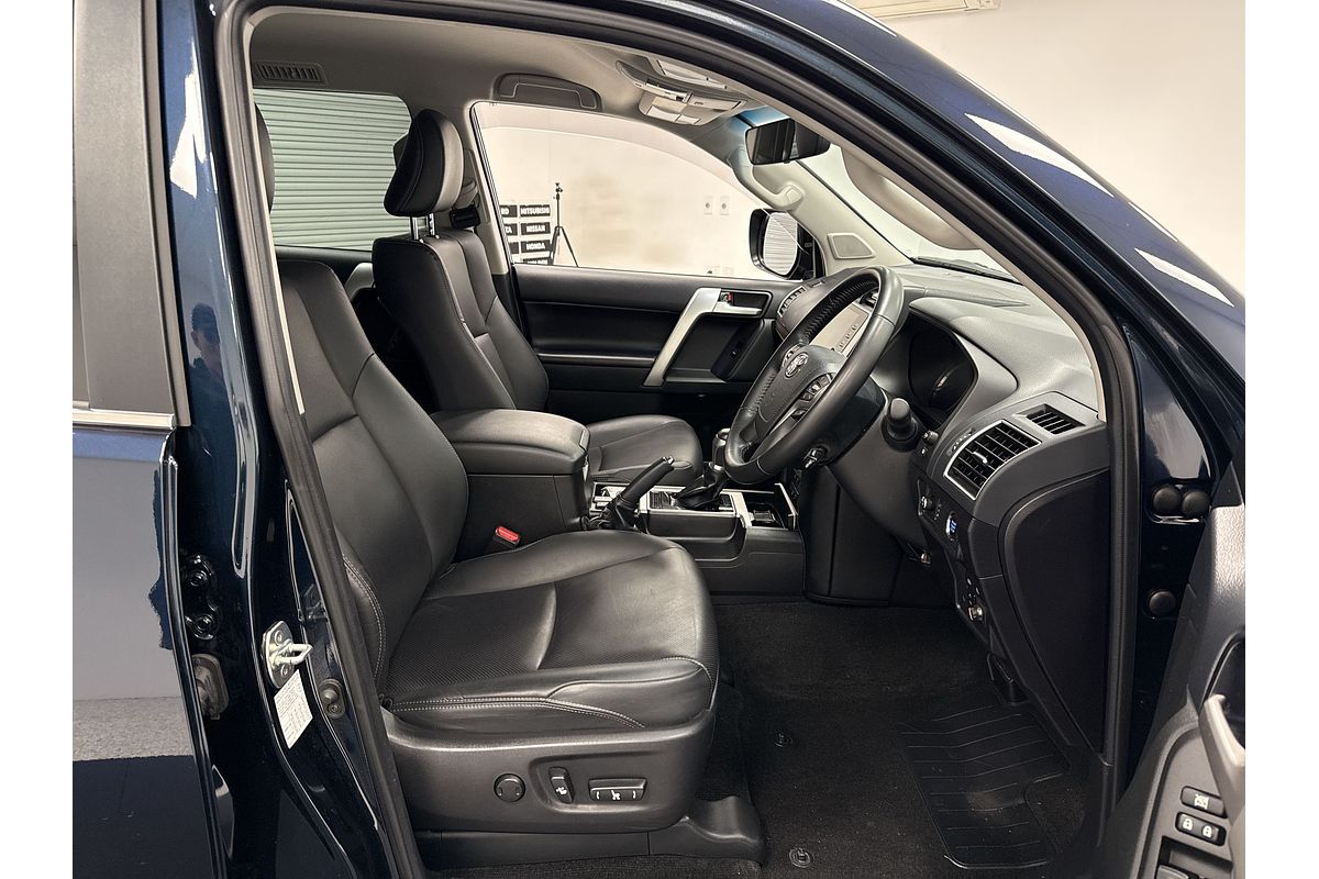2023 Toyota Landcruiser Prado VX GDJ150R