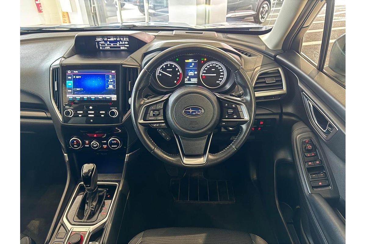 2023 Subaru Forester 2.5i 50 Years Edition S5