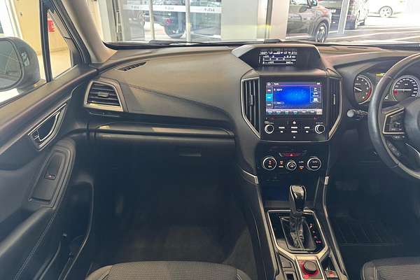 2023 Subaru Forester 2.5i 50 Years Edition S5