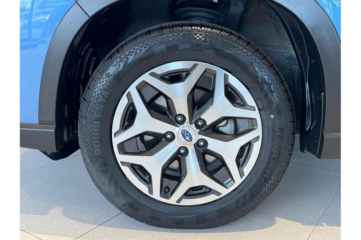 2023 Subaru Forester 2.5i 50 Years Edition S5