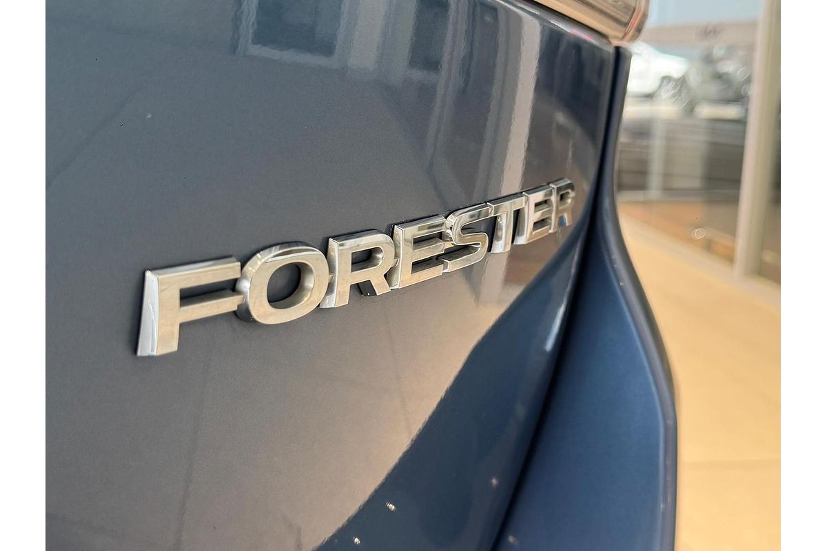 2023 Subaru Forester 2.5i 50 Years Edition S5