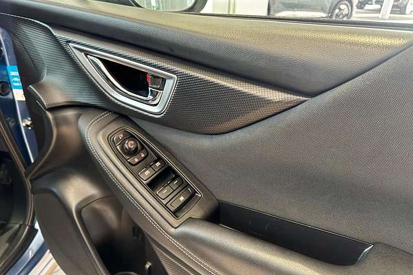 2023 Subaru Forester 2.5i 50 Years Edition S5