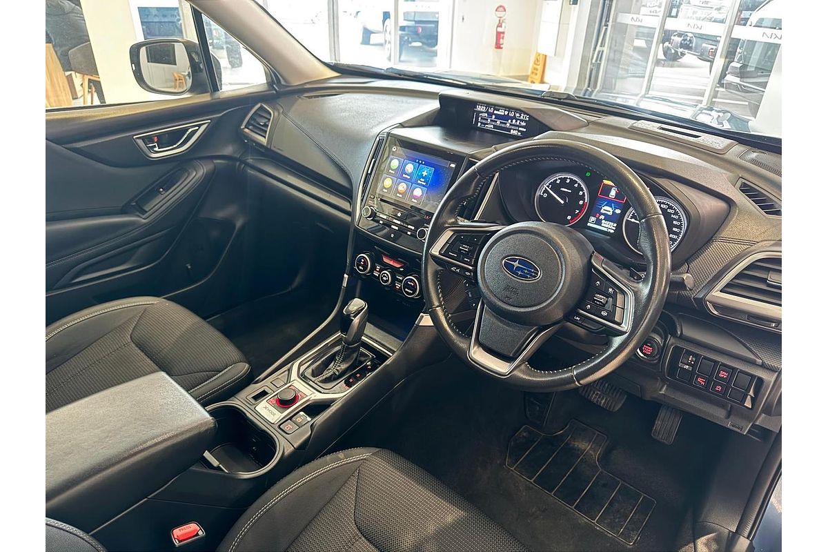 2023 Subaru Forester 2.5i 50 Years Edition S5